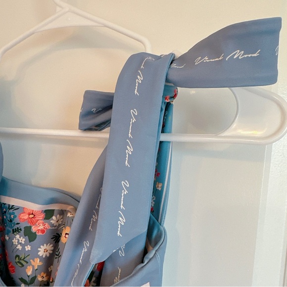 GRACE REVERSIBLE TIE-SHOULDER ONE PIECE SWIMSUIT - Picture 10 of 12